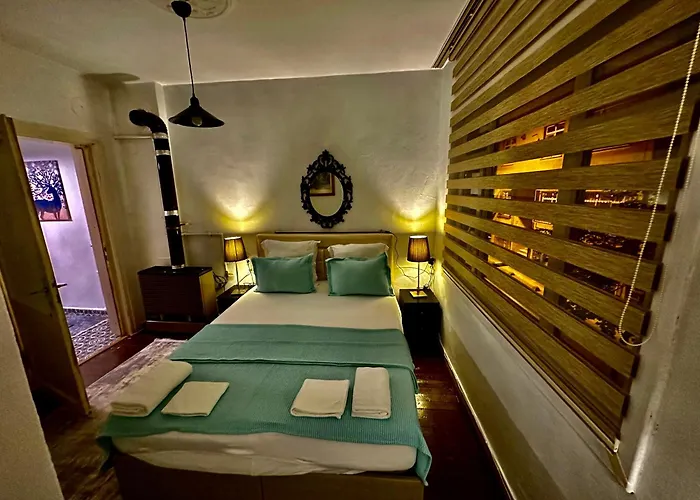 Incir Alti Ueskuedar * اسطنبول